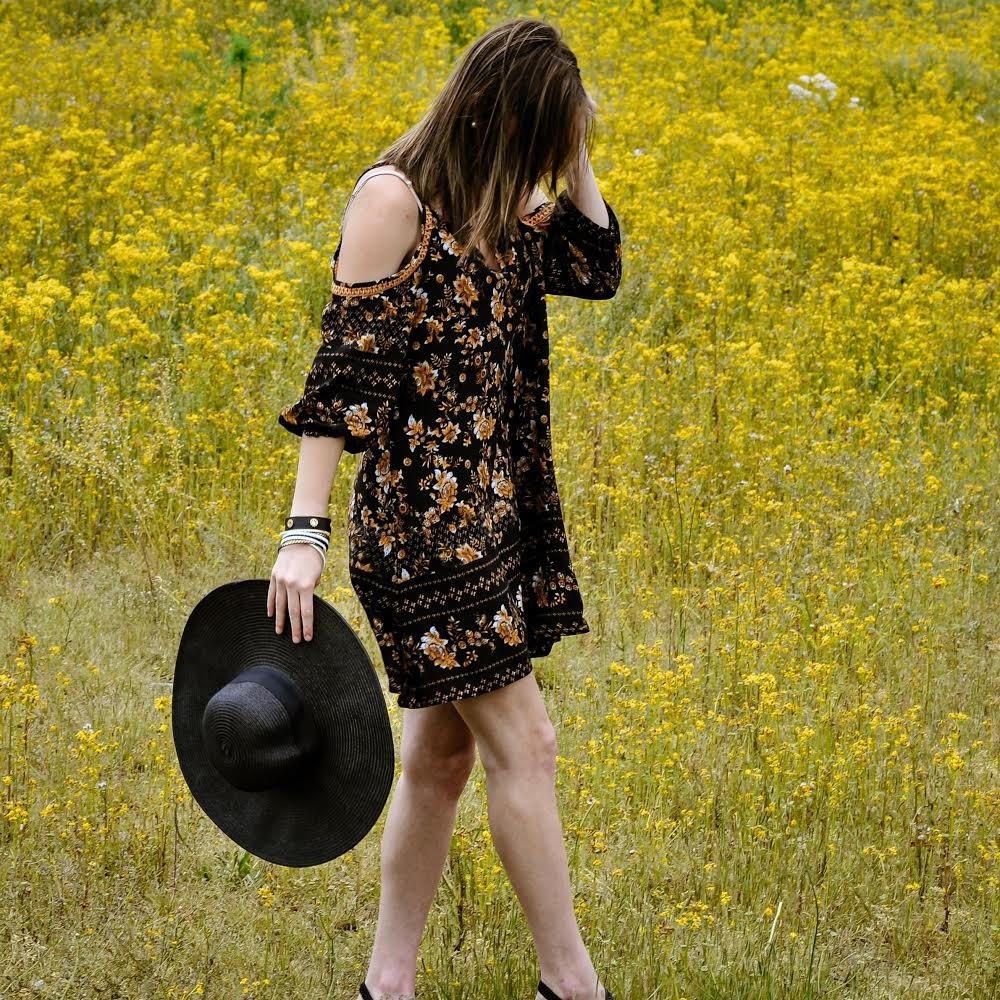 Boho Floral Print Cold Shoulder Dress - Picture 4 of 6